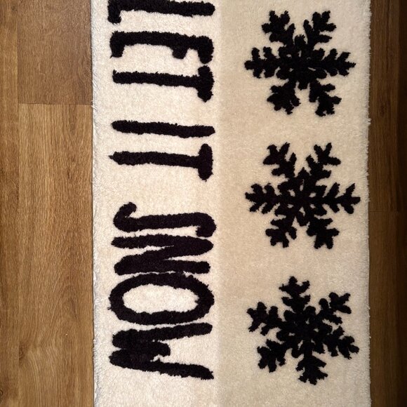 Festive Rae Dunn Bath Rug - Picture 2 of 3